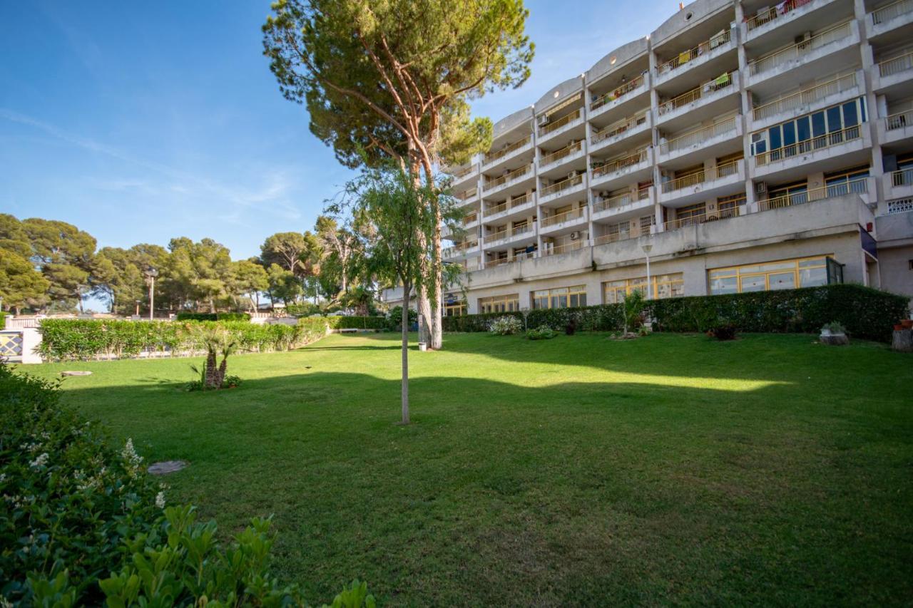 2Bd-Piscina-Playa-Port Aventura2 Apartman Salou Kültér fotó